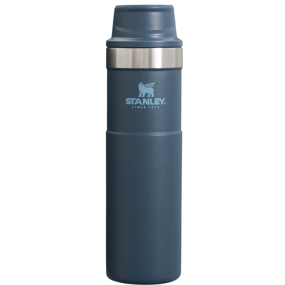 Stanley 1913 Classic Trigger-Action Travel Mug 20 OZ dans Navy | Recto Afficher