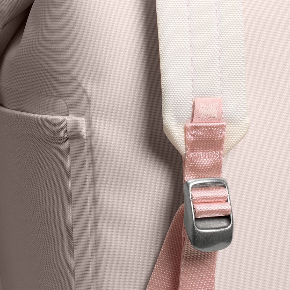 Stanley 1913 The All Day Madeleine Mini Cooler Backpack 20 Can 14 QT 13.2 L dans Rose Quartz | Retour Détaillé Afficher