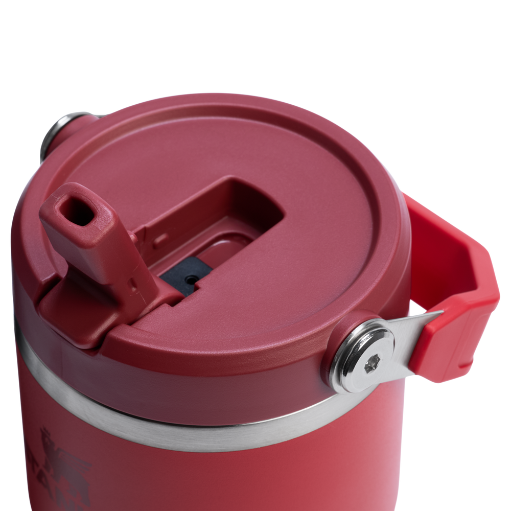 Stanley 1913 The IceFlow™ Flip Straw Tumbler 20 OZ in Chili Red | Lid Detailed View
