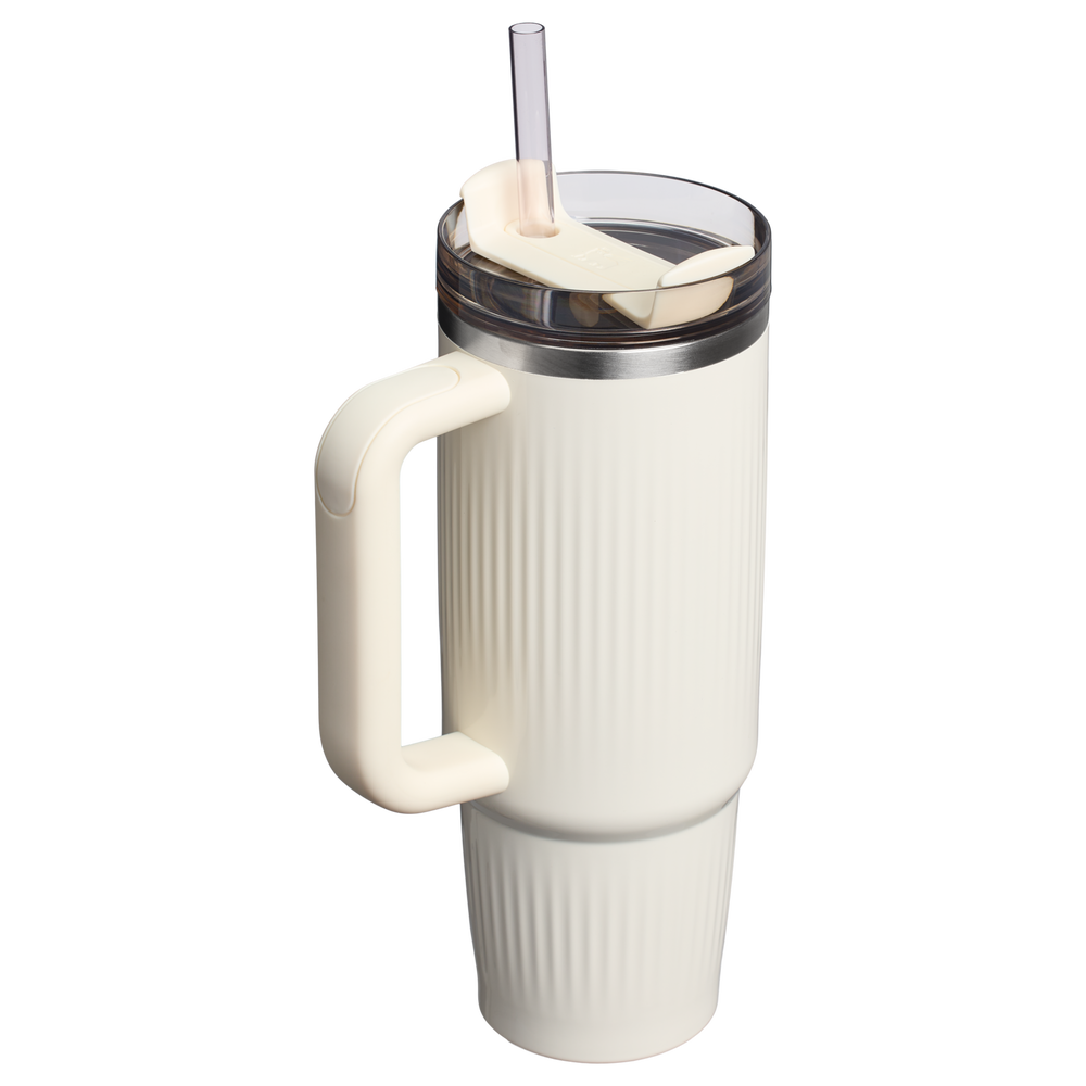 Stanley 1913 The Quencher® H2.0 Fluted Tumbler 30 OZ dans Cream Gloss | Retour Afficher