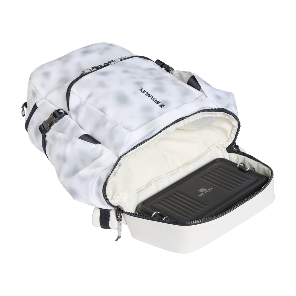 Stanley 1913 The Vitalize™ Backpack 30.9 QT dans Frost Blur | Retour Détaillé Afficher